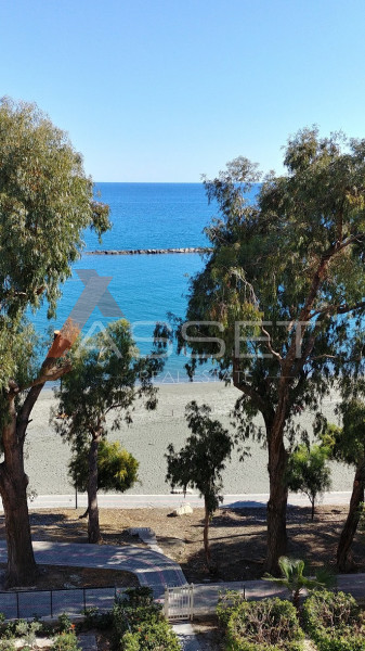 3 Bdr SEA FRONT APARTMENT LOCATED IN AGIOS TYCHONAS